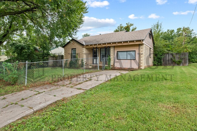 1523 Matlock Dr in Wichita, KS - Building Photo - Building Photo