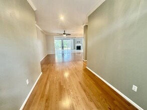 30 Raymond Rd in Bluffton, SC - Building Photo - Building Photo
