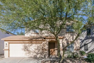 2552 E Meadow Lark Way in Queen Creek, AZ - Building Photo