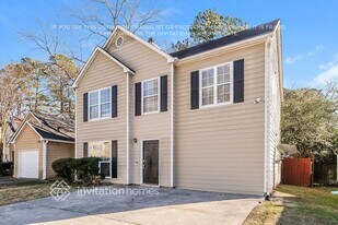 2314 Kissing Tree Ln SE in Smyrna, GA - Building Photo