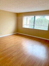 2050 N Congress Ave-Unit -406 in West Palm Beach, FL - Building Photo - Building Photo