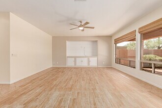 3346 W Sousa Dr in Anthem, AZ - Building Photo - Building Photo