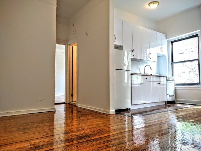 299 East 11th St in New York, NY - Building Photo - Floor Plan