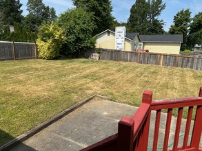 11316 SE 230th Pl in Kent, WA - Building Photo - Building Photo