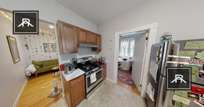 12 Pleasant St in Cambridge, MA - Building Photo - Building Photo