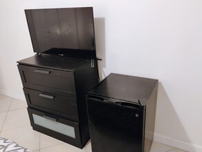 13139 SW 4th St in Miami, FL - Foto de edificio - Building Photo