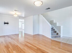 13021 Withers Way in Austin, TX - Building Photo - Building Photo