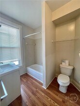 102 E 31 St in Savannah, GA - Building Photo - Building Photo