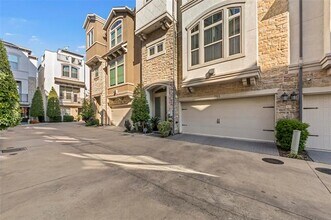 762 Lacey Oaks Pl in Dallas, TX - Building Photo - Building Photo