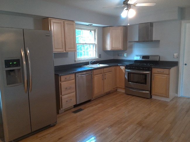 property at 4930 Candlewyck Ln