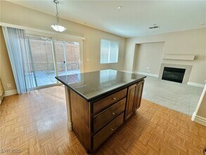 285 Caddy Bag Ct in Las Vegas, NV - Building Photo - Building Photo