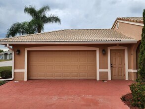 6031 NW Flair Ct in Port St. Lucie, FL - Building Photo - Building Photo