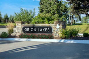 Orion Lakes Apartments