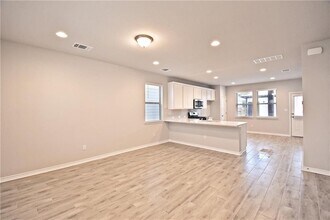 1724 Fountain Bridge Dr in Leander, TX - Building Photo - Building Photo