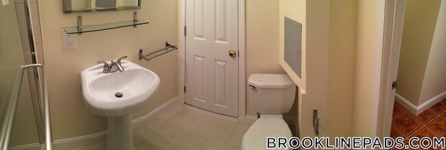 191 Winthrop Rd in Brookline, MA - Building Photo - Building Photo