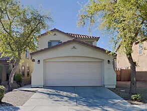 40268 W Helen Ct in Maricopa, AZ - Foto de edificio - Building Photo