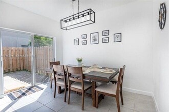 2688 SE 10th St in Homestead, FL - Building Photo - Building Photo