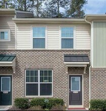 12 Pocono Dr in Durham, NC - Building Photo - Building Photo
