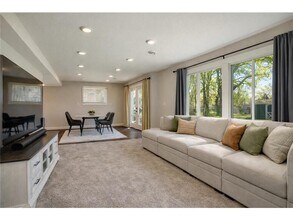 4324 Rustic Pl in Shoreview, MN - Building Photo - Building Photo