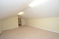 326 Forest Grove Ave photo'