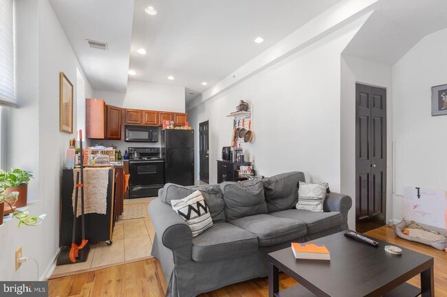 1401 S 15th St in Philadelphia, PA - Building Photo - Building Photo