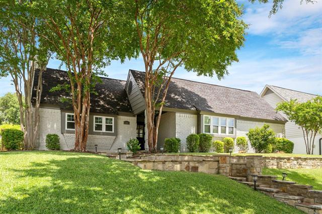 property at 228 Canyon Valley Dr