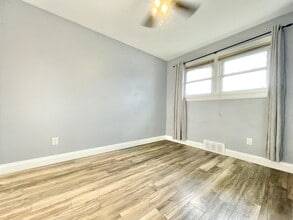 19 Perth St in St Catharines, ON - Building Photo - Building Photo