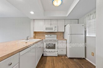 2186 Bees Ferry Rd in Charleston, SC - Building Photo - Building Photo