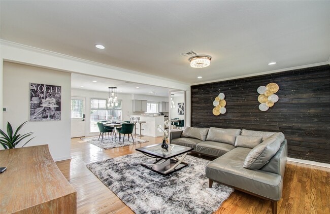 5329 Pagewood Ln in Houston, TX - Building Photo - Building Photo