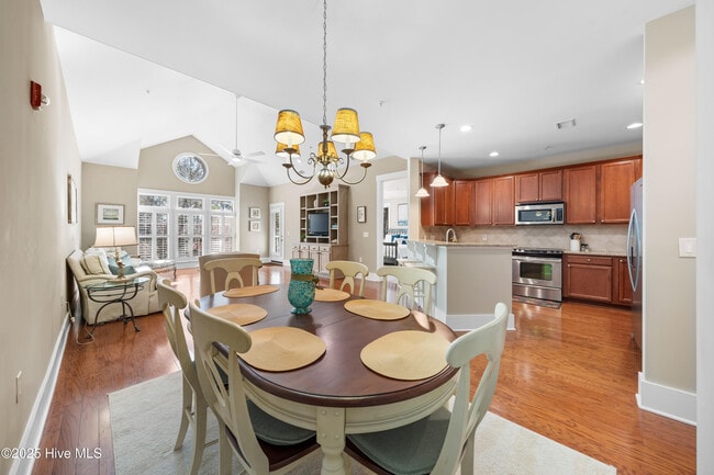 property at 2537 St James Dr SE