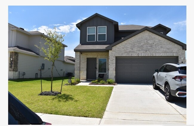 property at 1811 Legacy Hills Dr
