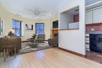 103 Gainsborough St in Boston, MA - Building Photo - Building Photo