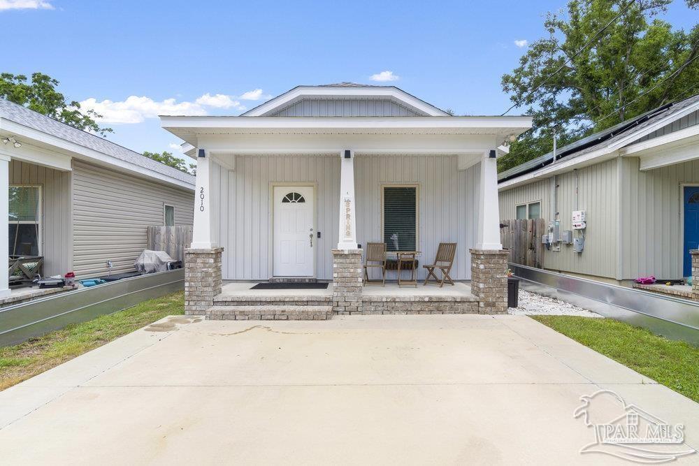 2010 W Gregory St in Pensacola, FL - Building Photo