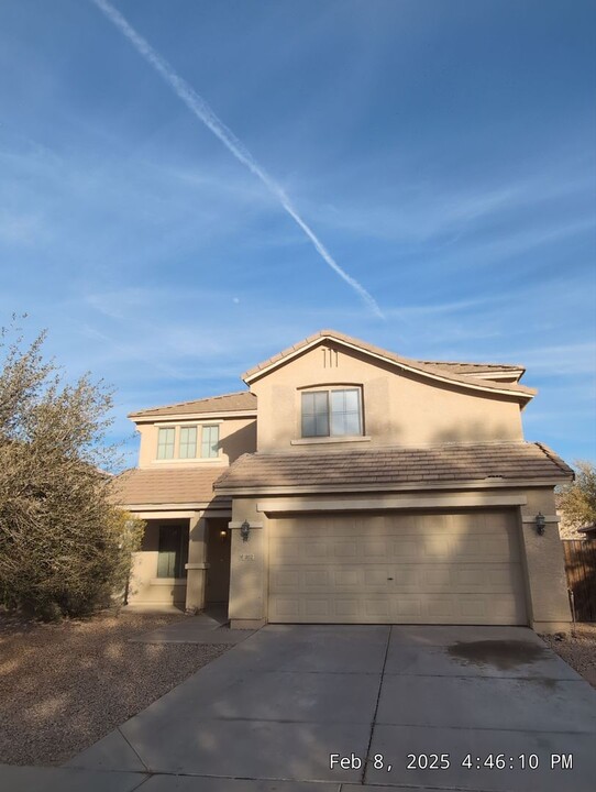 1852 N Desert Willow St in Casa Grande, AZ - Building Photo