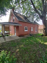 621 E 24th St in Dubuque, IA - Building Photo - Building Photo