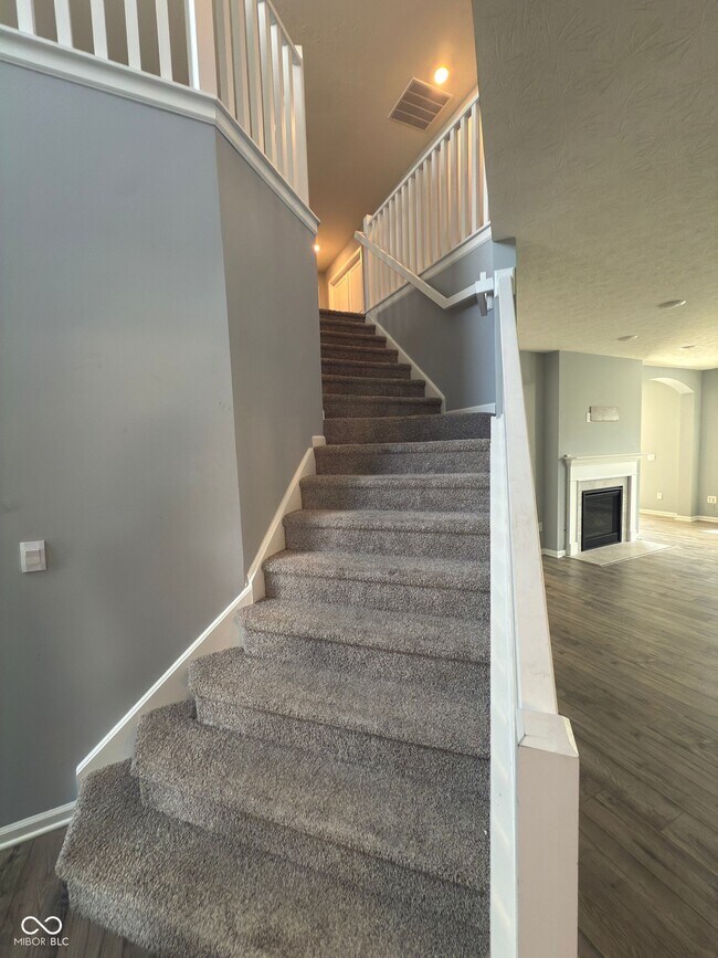 151 Dyson Dr in Whiteland, IN - Building Photo - Building Photo