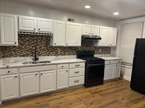 1141 Ashburton St in Baltimore, MD - Building Photo - Building Photo