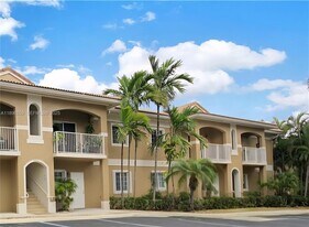 4802 Washington St in Hollywood, FL - Building Photo