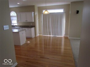 411 Mari Way in Carmel, IN - Building Photo - Building Photo