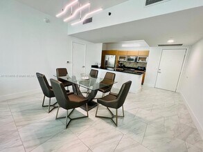 951 Brickell Ave, Unit 607 in Miami, FL - Building Photo - Building Photo