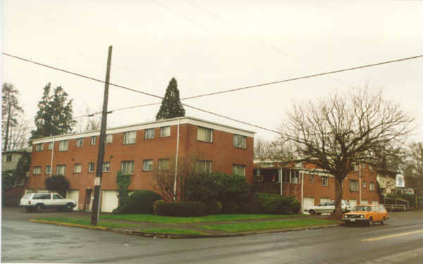 1919 NE 21st Ave in Portland, OR - Building Photo - Building Photo