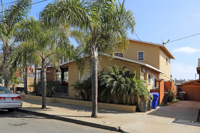 606 S Myers St in Oceanside, CA - Building Photo - Building Photo