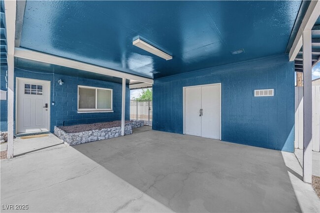 842 Westminster Ave in Las Vegas, NV - Building Photo - Building Photo