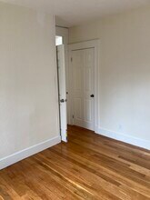 36 Park Ave, Unit 1 in Cambridge, MA - Building Photo - Building Photo