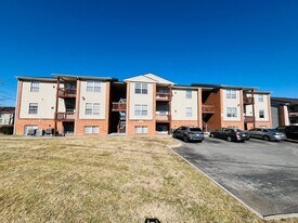 1110 Calhoun St in Radford, VA - Building Photo