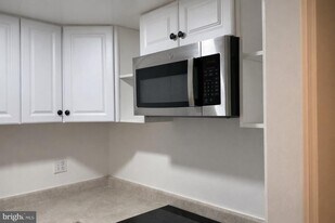 13249 Trebleclef Ln in Silver Spring, MD - Building Photo