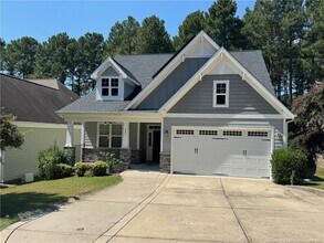 547 Micahs Way N in Spring Lake, NC - Building Photo - Building Photo