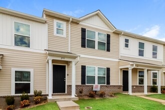 295 Century Dr in Salisbury, NC - Building Photo - Building Photo