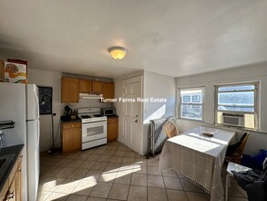 70 Chester St, Unit 3 in Boston, MA - Building Photo - Building Photo