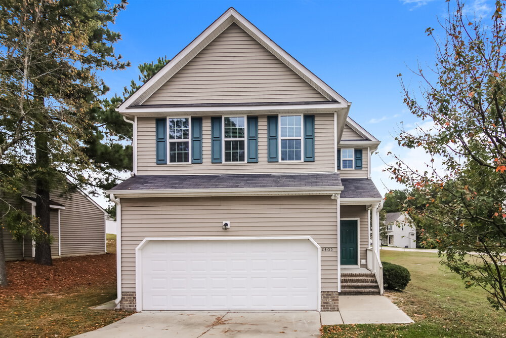 2405 King Malcolm Ln in Zebulon, NC - Foto de edificio